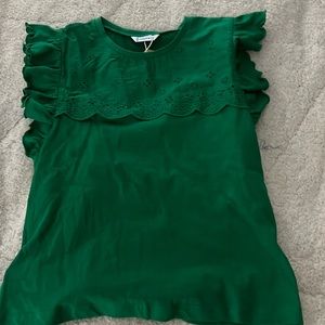 Girls size 12 sleeveless shirt